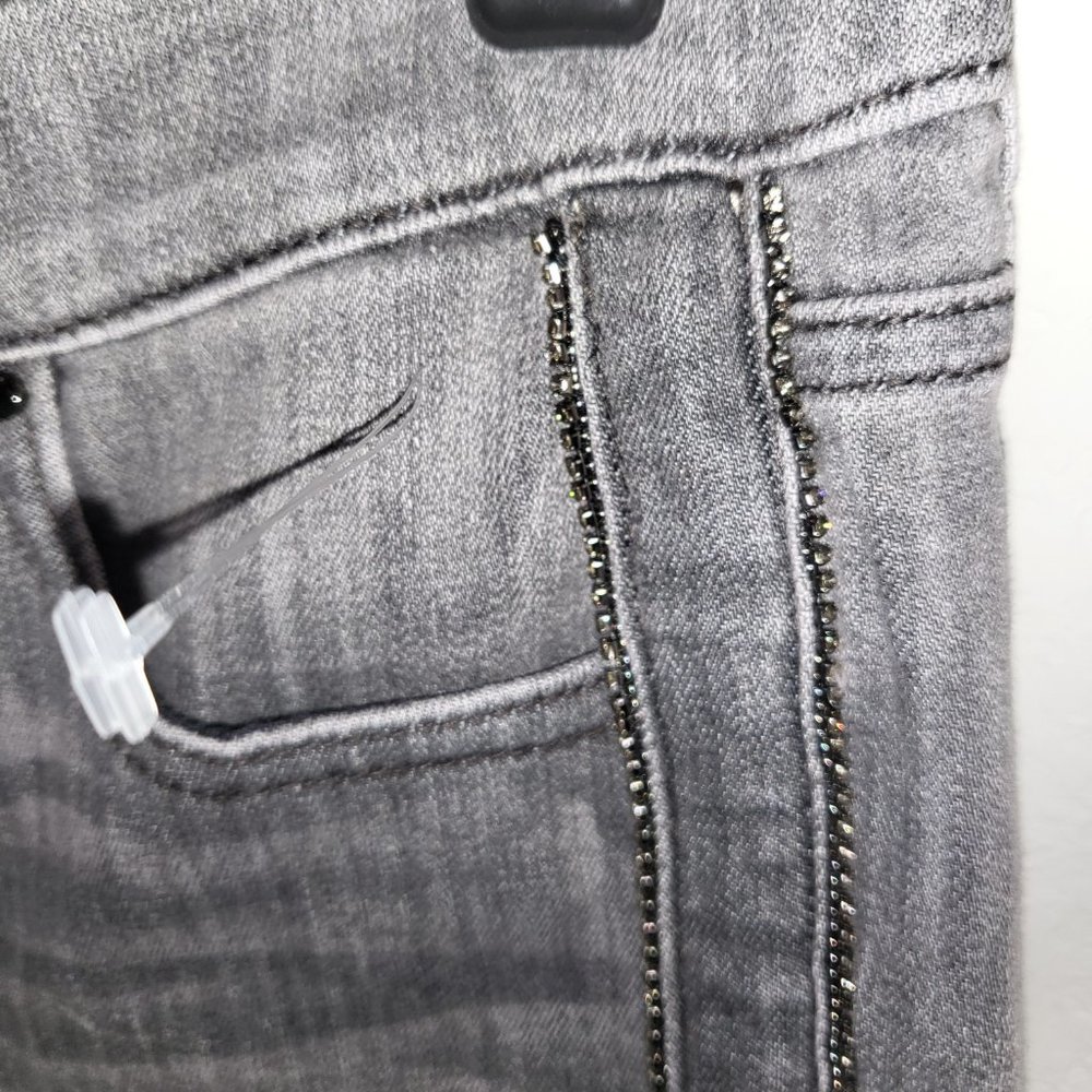 High Rise Jeans - Picture 8 of 8